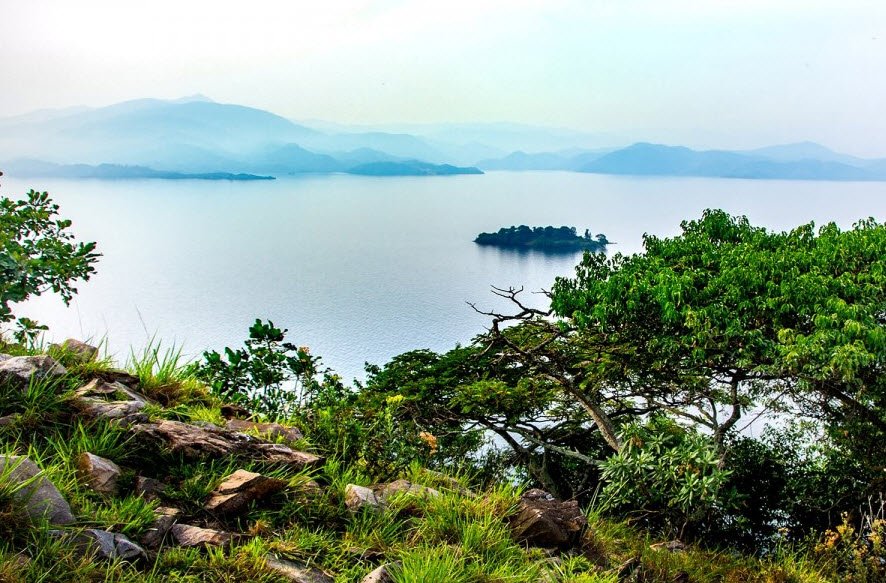 Lake Kivu, Border of Rwanda and DR Congo, DR Congo